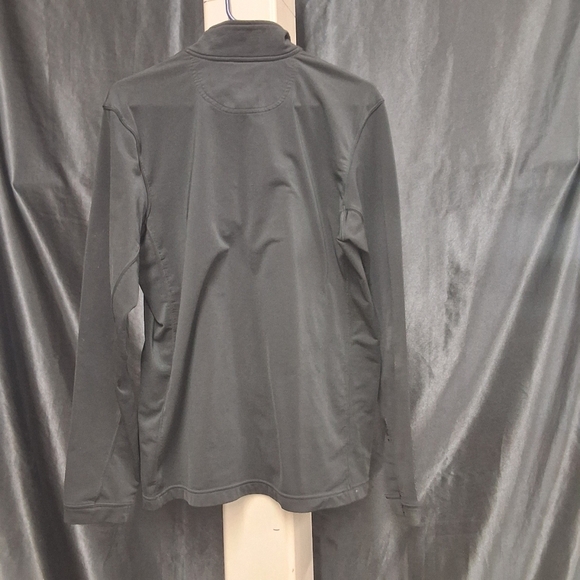 Under Armour Black Long Sleeve Pullover - Picture 5 of 9